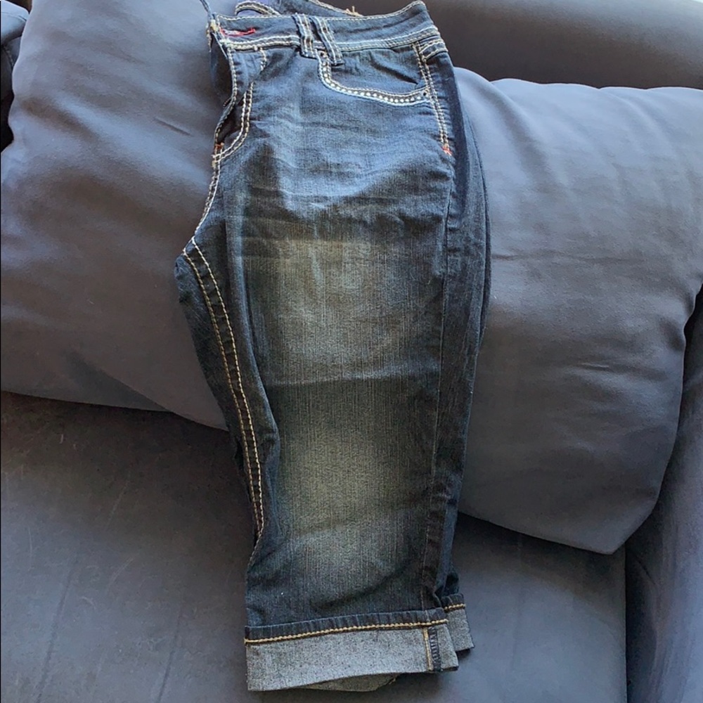 Cute Jean Capris! NWOT